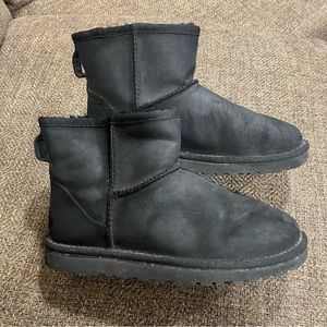 Ugg Black Leather Boots - size 6